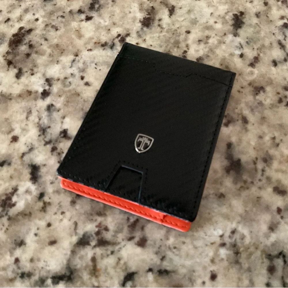 New Travando Austin Slim RFID Blocking Money Clip Bifold Carbon Wallet